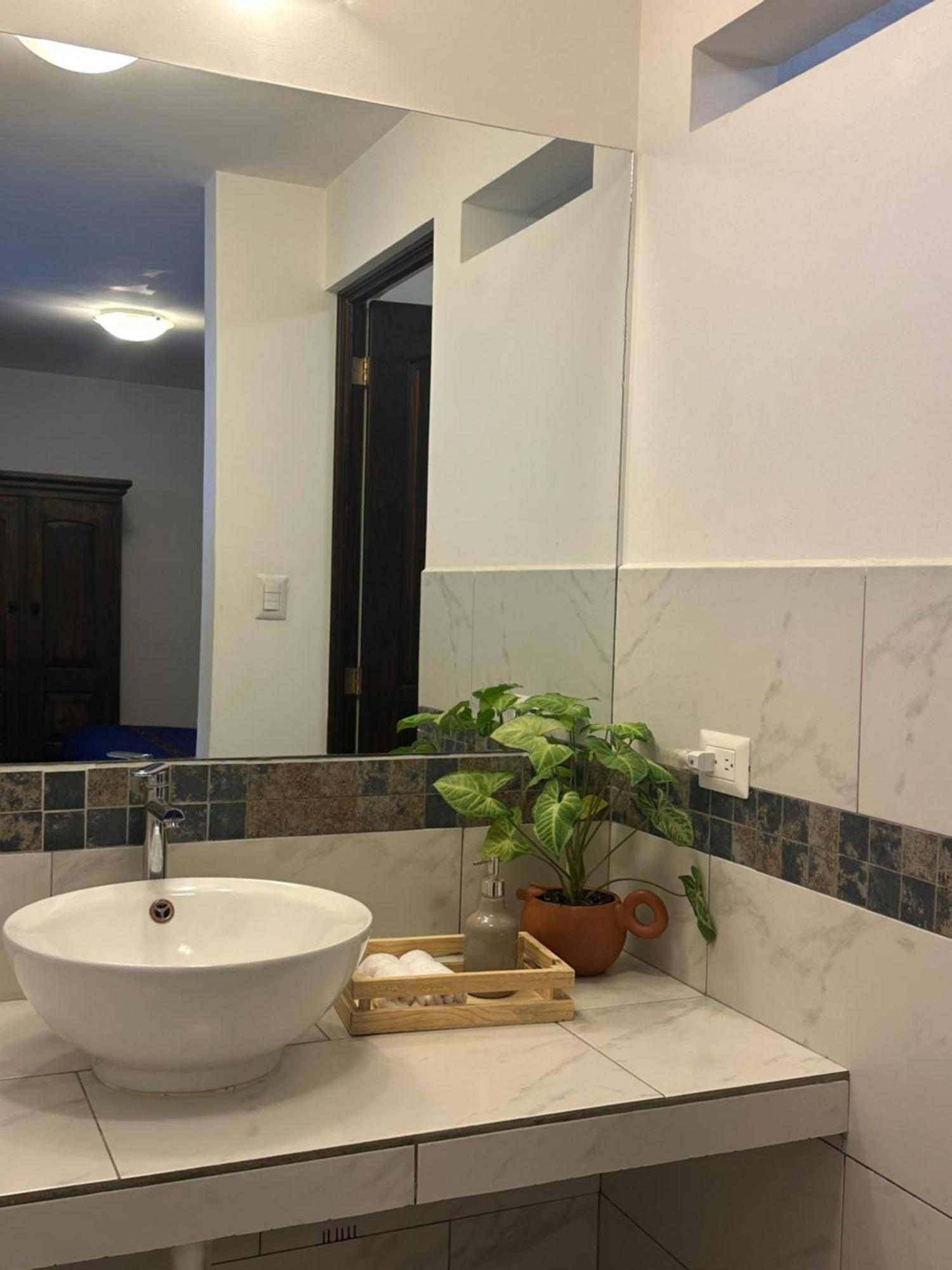 Bed and Breakfast Casa Elena Antigua Екстер'єр фото