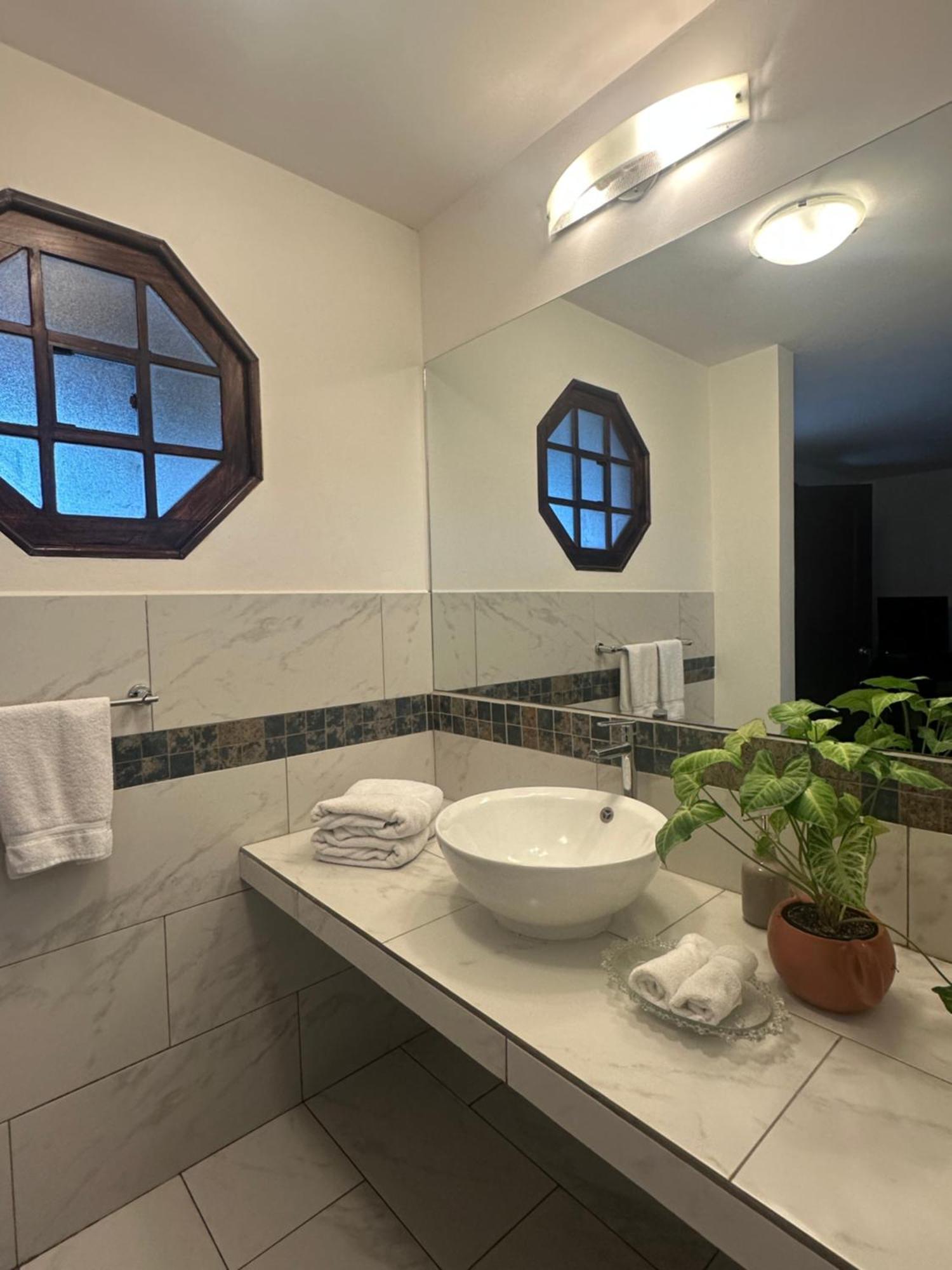 Bed and Breakfast Casa Elena Antigua Екстер'єр фото